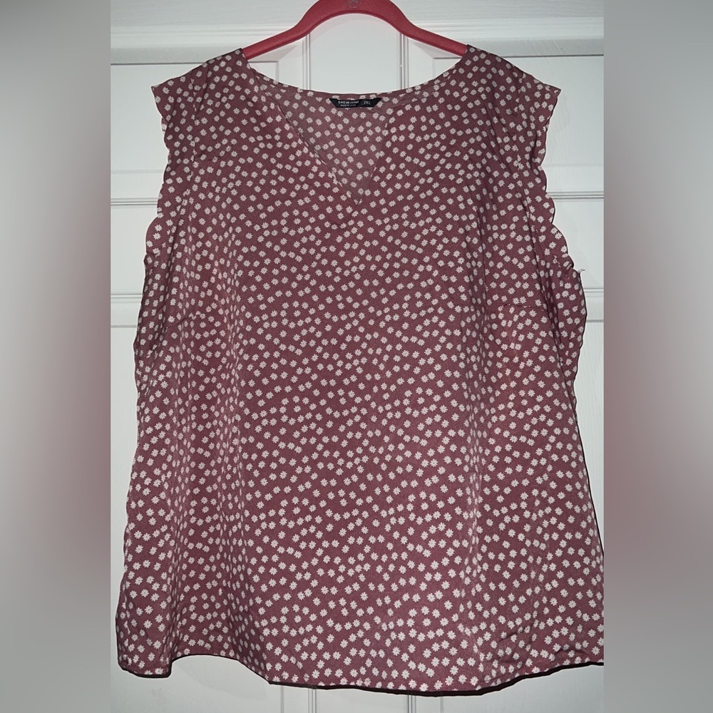 Shein Curve Daisy Floral top notch size 2X
